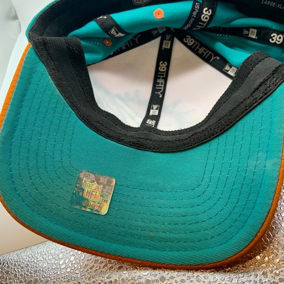 New Era 39Thirty Miami Dolphins Embroidered Logo NFL Hat Size Large-XLarge - Picture 12 of 15
